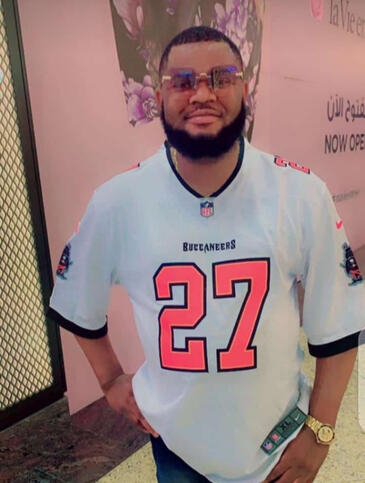 He actually replies. He listens. And he doesn’t take your money unless you’re ready. Respect.” — Femi A.